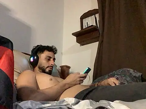 Nooneisthis online show from 8, 4, 2026