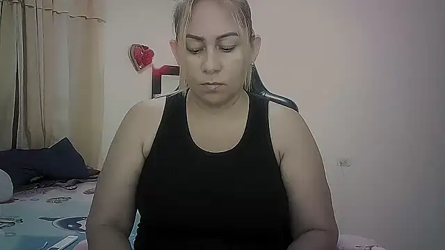 Snapshot of mariana0x chatting on 16, 7, 2026 mariana0x online show from 16, 7, 2026