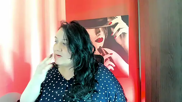 Snapshot of QueenOfHaze chatting on 6, 7, 2026 QueenOfHaze online show from 6, 7, 2026