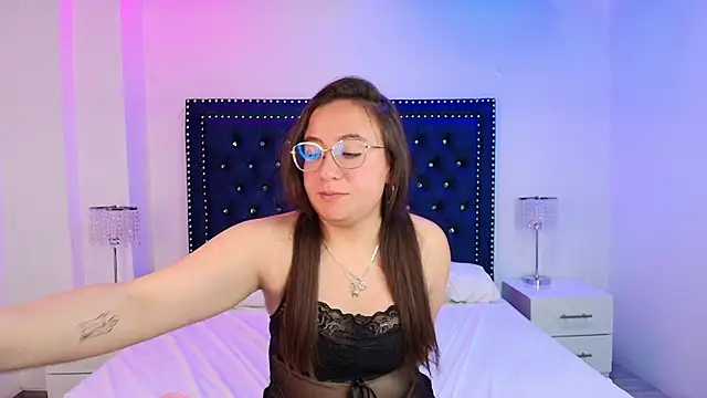 Snapshot of Lilyy_evans chatting on 21, 2, 2025 Lilyy evans online show from 21, 2, 2025