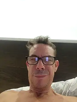 Kenhornu online show from 16, 9, 2025