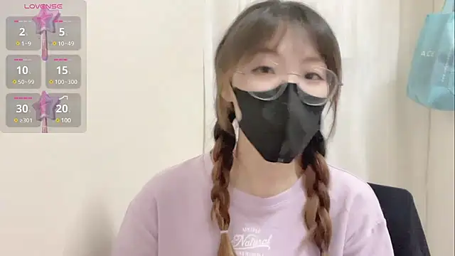 Chu1314 online show from 22, 3, 2025