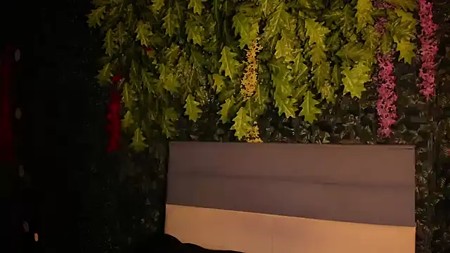 Nikki and Mayk online show from 11, 2, 2025