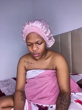 Boneca25 online show from 9, 3, 2026