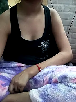 Snapshot of Tanu-00 chatting on 28, 1, 2025 Tanu-00 online show from 28, 1, 2025