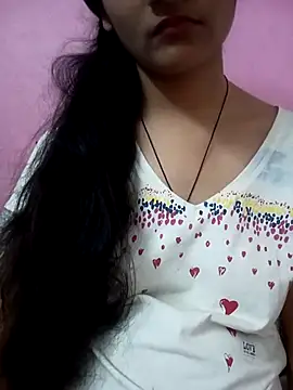 Snapshot of Tanu-00 chatting on 4, 10, 2025 Tanu-00 online show from 4, 10, 2025