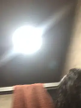 Snapshot of indiazinha69_ chatting on 5, 12, 2025 indiazinha69 online show from 5, 12, 2025