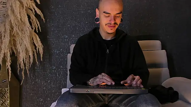 kaletattoo online show from 3, 2, 2026