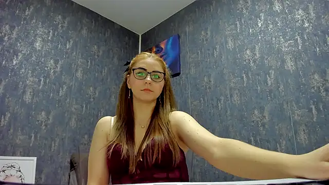 Snapshot of Thea_Lyss chatting on 27, 1, 2025 Thea Lyss online show from 27, 1, 2025