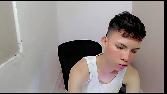 Alexxx lov online show from 22, 3, 2025