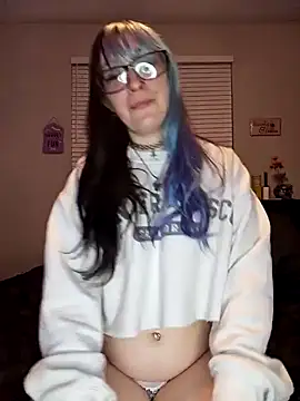 MissLoreleii online show from 2, 2, 2025