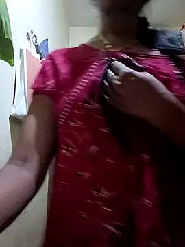 Snapshot of TeluguammayiMahi chatting on 14, 9, 2025 TeluguammayiMahi online show from 14, 9, 2025