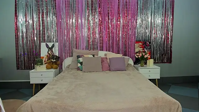 Alikka Shykitty online show from 18, 3, 2025