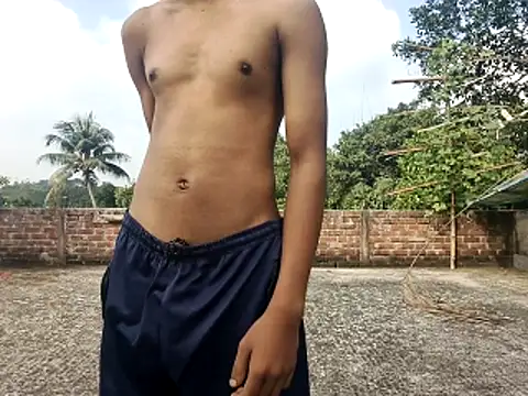 Snapshot of HomeCum chatting on 8, 11, 2025 HomeCum online show from 8, 11, 2025