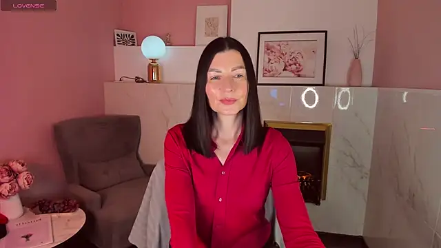 Snapshot of MonicaCheerful chatting on 5, 2, 2025 MonicaCheerful online show from 5, 2, 2025