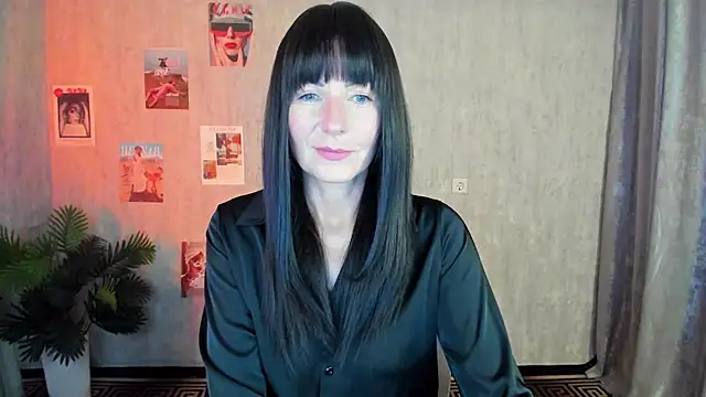 Snapshot of MonicaCheerful chatting on 3, 10, 2025 MonicaCheerful online show from 3, 10, 2025