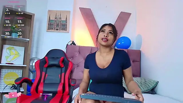 CamiilaReyes online show from 1, 6, 2026