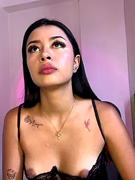 Snapshot of Miss_karol chatting on 8, 10, 2025 Miss karol online show from 8, 10, 2025