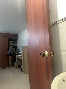 Snapshot of LiLy_kIndly chatting on 25, 10, 2025 LiLy kIndly online show from 25, 10, 2025