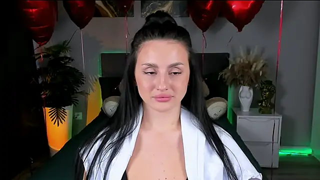 EmiliaBeynard online show from 3, 3, 2025