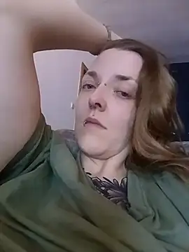 Astrid-Gilbert online show from 3, 2, 2025