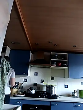 Astrid-Gilbert online show from 18, 2, 2025