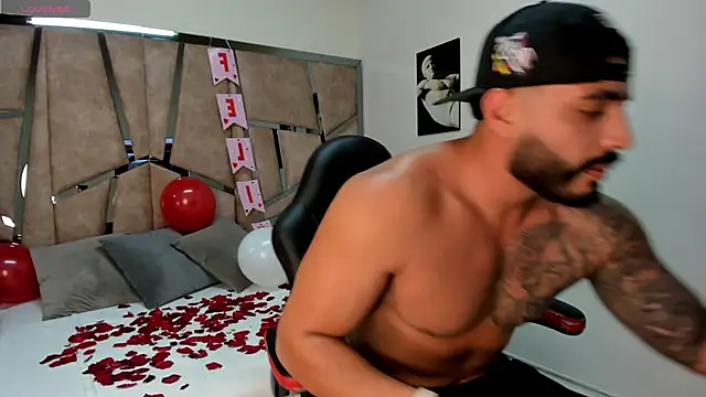 Snapshot of LeandroRusso chatting on 14, 2, 2025 LeandroRusso online show from 14, 2, 2025