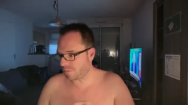 Funnyjul31 online show from 25, 2, 2026