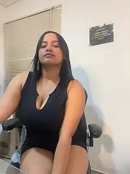 my cam online show from 30, 1, 2025