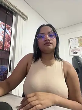 my cam online show from 12, 3, 2025