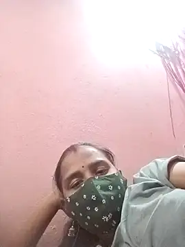 Snapshot of runi31 chatting on 14, 2, 2025 runi31 online show from 14, 2, 2025