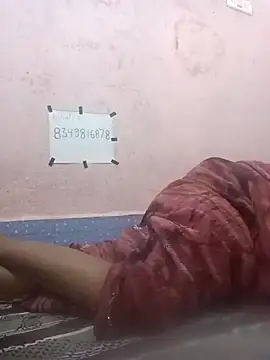 Snapshot of runi31 chatting on 3, 3, 2025 runi31 online show from 3, 3, 2025