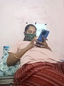 Snapshot of runi31 chatting on 6, 3, 2025 runi31 online show from 6, 3, 2025