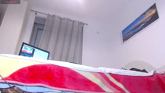 Ju-Hot online show from 8, 12, 2024