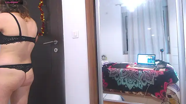 Ju-Hot online show from 31, 12, 2024