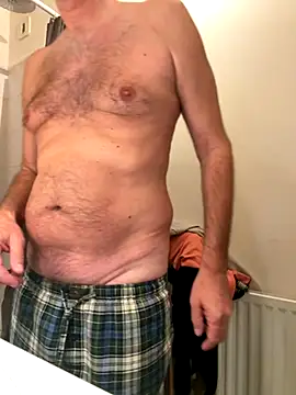 Snapshot of vincent1522 chatting on 17, 9, 2025 vincent1522 online show from 17, 9, 2025