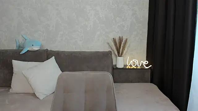 Snapshot of MelisaHart chatting on 14, 2, 2025 MelisaHart online show from 14, 2, 2025