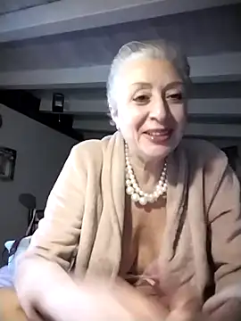 divinaerotica online show from 24, 2, 2026