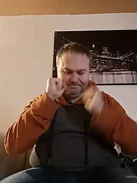 Snapshot of Pourleplasirs chatting on 6, 2, 2025 Pourleplasirs online show from 6, 2, 2025