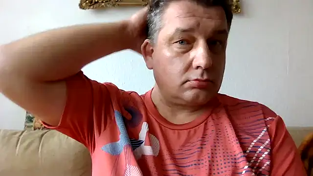 Snapshot of GrandpasDadBulg chatting on 12, 2, 2025 GrandpasDadBulg online show from 12, 2, 2025