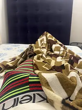 Snapshot of jhonnes_ chatting on 13, 3, 2025 jhonnes online show from 13, 3, 2025