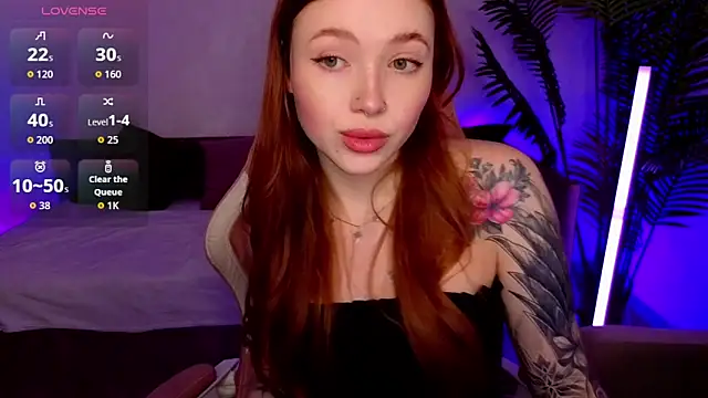 Snapshot of Maya_Light chatting on 8, 2, 2026 Maya Light online show from 8, 2, 2026