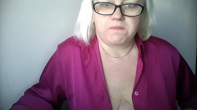 Mayya4321 online show from 15, 10, 2025