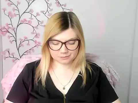 Lola moree online show from 27, 3, 2026