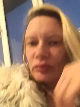 blondey206 online show from 10, 3, 2025