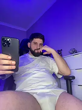 Snapshot of lucas_kazimm chatting on 25, 2, 2025 lucas kazimm online show from 25, 2, 2025