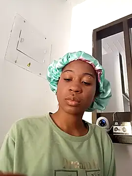 Zaira Rose  online show from 22, 9, 2025