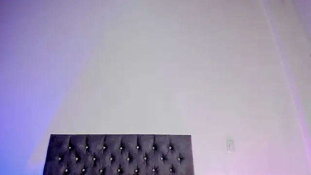 Zaira Rose  online show from 30, 9, 2025