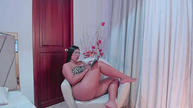 Snapshot of RebecaSanderss chatting on 1, 2, 2025 RebecaSanderss online show from 1, 2, 2025