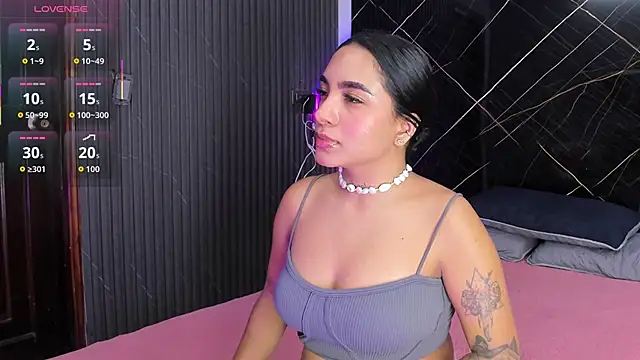 Snapshot of Estefy_gomez09 chatting on 30, 10, 2025 Estefy gomez09 online show from 30, 10, 2025